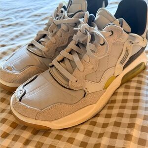 Jordan MA2 Grey